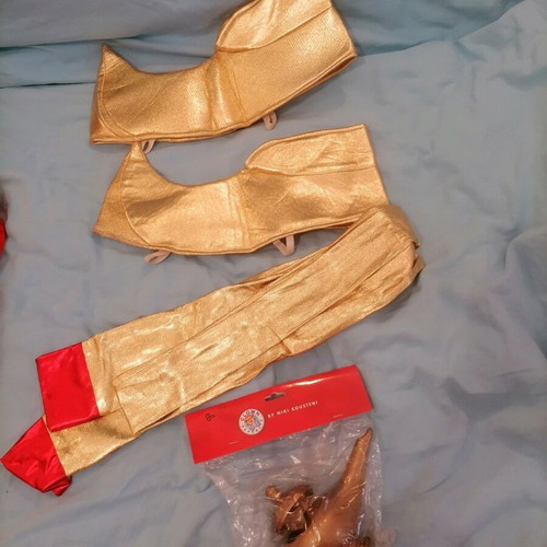 Adult genie costume like new, size large, carnival outfit