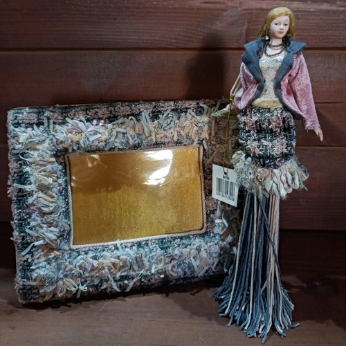 Porcelain doll and frame set new vintage early 00s