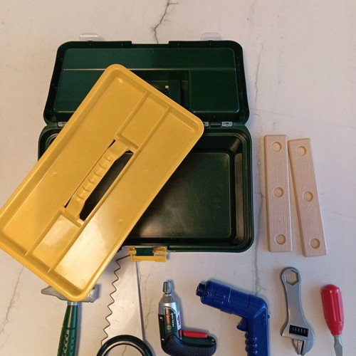 Tool box toy used with accessories