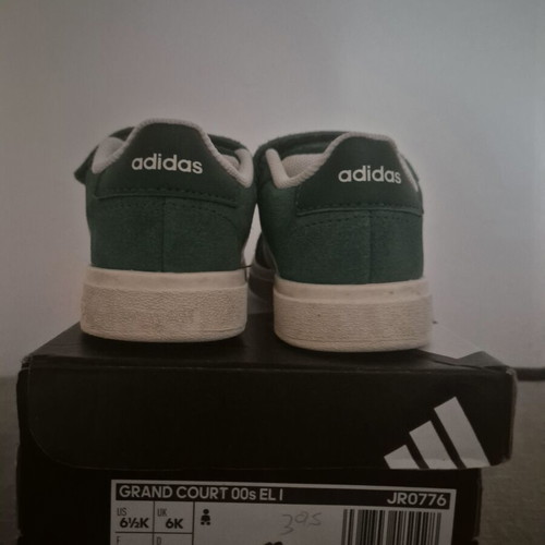 Adidas children's sneakers size 23, green