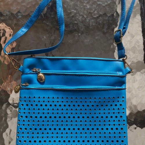 Crossbody bag blue royal like new
