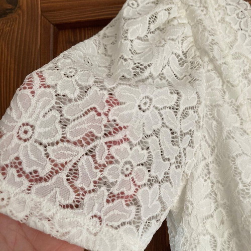 Lace dress white knee-length like new