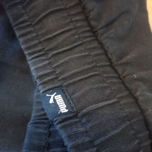 Puma shorts and T-shirt set used, size large, black and blue