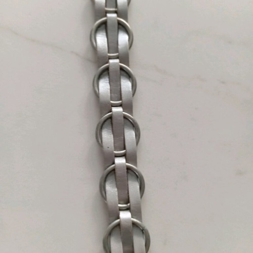 Silver leather belt new 105 cm with impressive design