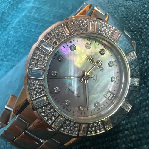Ellesse women's watch used with stones and stainless steel bracelet