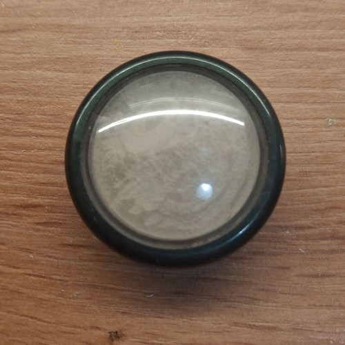 Body Shop eyeshadows used, last one broken