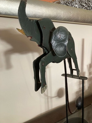 Decorative elephant made of metal like new