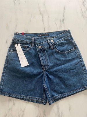 Gabriella Salt & Pepper Jeans σορτς μέγεθος 27, ψηλόμεσο, κέντημα