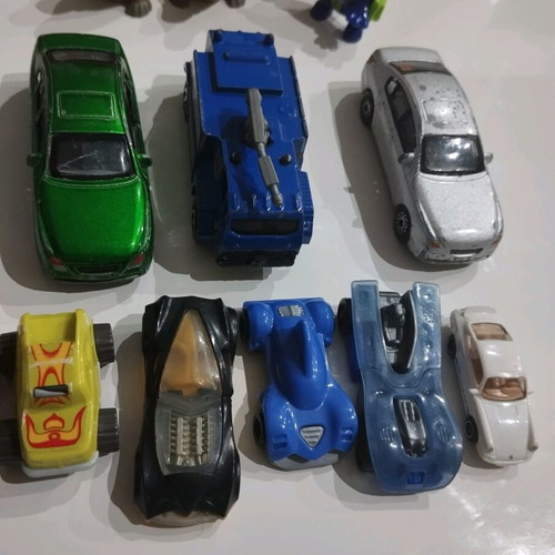 Various toys pack used