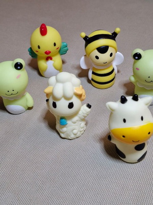 Baby finger puppets, 6 farm animal figures