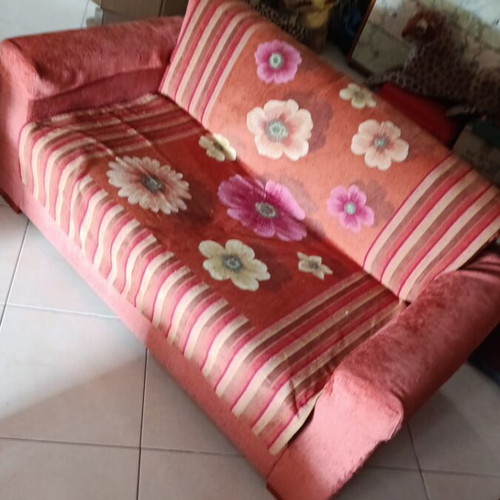 Living room set with two sofas, storage space
