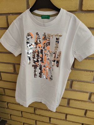 Benetton T-shirt for Boys 6-7 Years Like New, White, Sequins