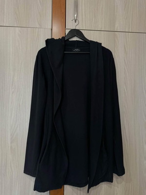 Black long sleeve jacket Bershka used, size M