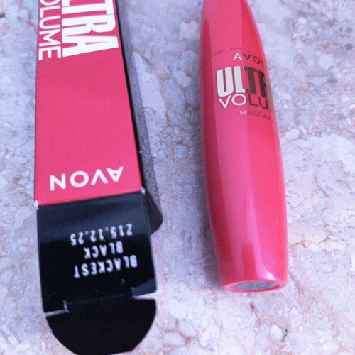 Avon Ultra Volume mascara, black