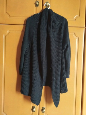 Cardigan made in Italy 30% wool black like new, size XL