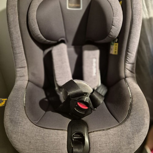 Inglesina Keplero car seat used with isofix and 270° rotation