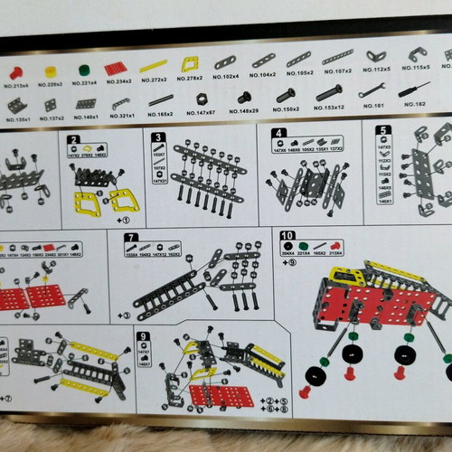 METAL TRUCK MODELING 160 PIECES