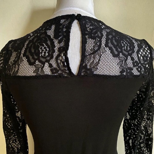 Vero Moda dress black with elastic lace, new, size S