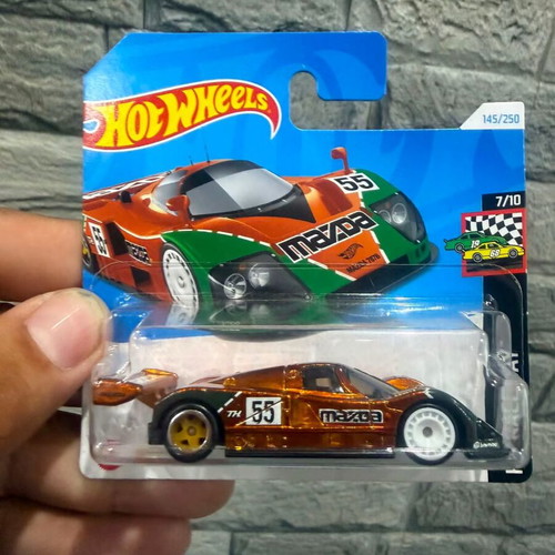 Hot Wheels Mazda 787B like new