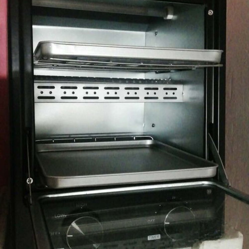 Sterilization oven with infrared for manicure and pedicure tools