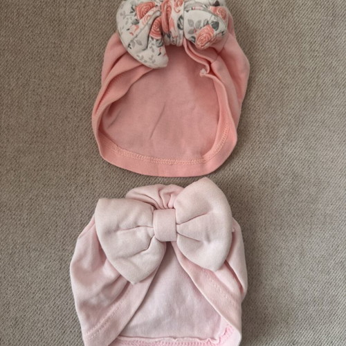 Baby rompers 0-3 months with hats like new, set