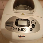 Bread maker like new for bread, cake, and jam