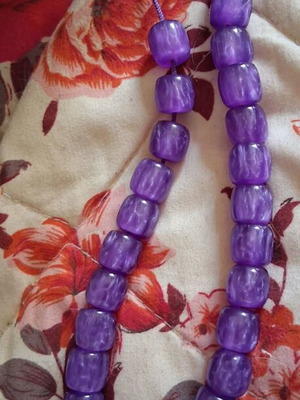 Purple Komboloi worry beads like new