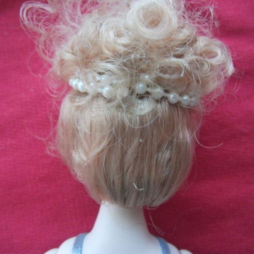 Vintage porcelain ballerina doll like new