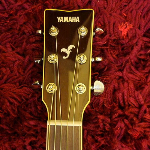 Yamaha FS830 acoustic guitar new with box