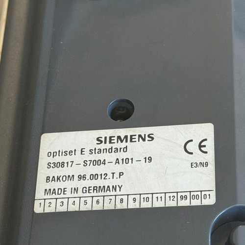 Siemens Optiset E Standard digital office phone used