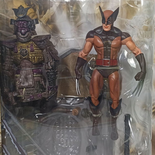 Diamond Select Wolverine 7" Deluxe Action Figure new