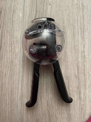 Professional spice grinder like new with rabbit ear design