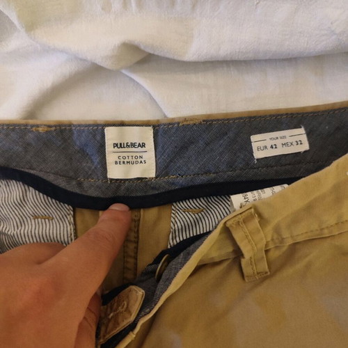 Pull & Bear beige shorts size 42 medium like new