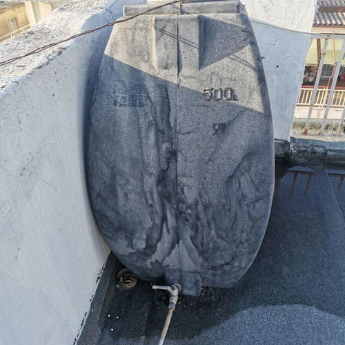 Oil tank used in good condition