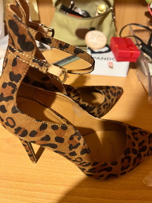 Leopard heels like new, brown and beige, size 37