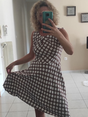 Φόρεμα Polka Dotted πουά μεταχειρισμένο, μέγεθος Μ