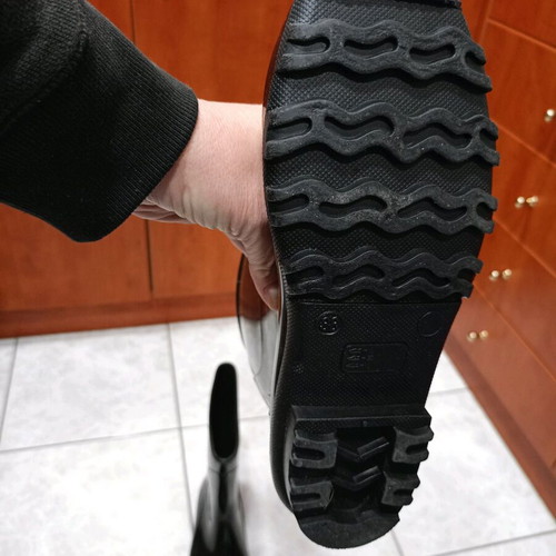 Black Galotses size 38 like new