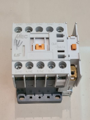 LS GMC-6M/4 τετραπολικό ρελέ ισχύος 6A