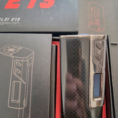 Sigelei 213w box mod used with 2 batteries 18650