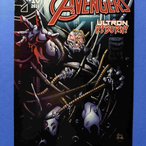 The Uncanny Avengers (Vol. 3) 10 like new
