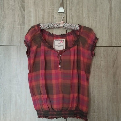Vintage short-sleeve blouse used, checkered with round neck and shirring
