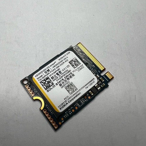 SSD M.2 NVMe 512GB Kioxia Corporation like new