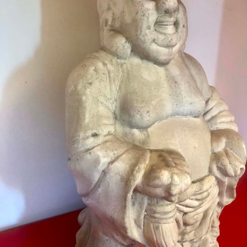 Large ceramic Buddha like new, gray shades