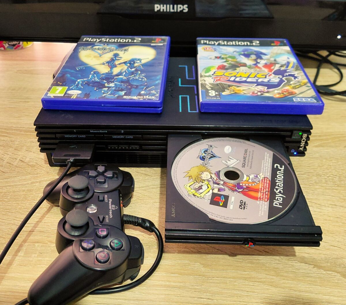 PlayStation 2 FAT SCPH-30004 used with… - € 55,00 - Vendora.cy