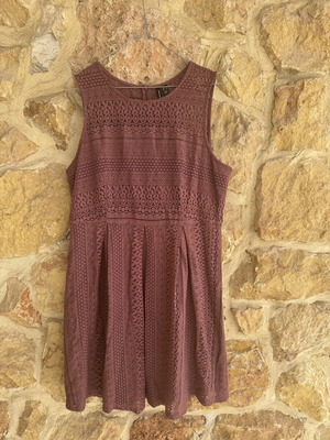 Vero Moda Dusty Rose Lace Sleeveless Dress XL like new