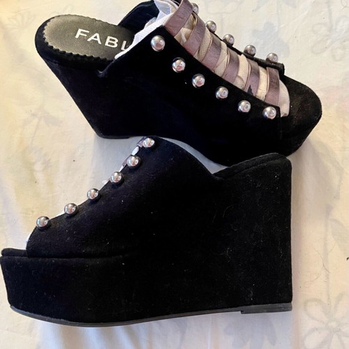 FABLE handmade suede sandals size 36 new, black
