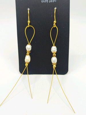 Handmade earrings with pearls new, gold stainless steel