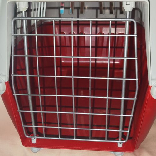 Pet carrier used, for small pets, 44x31 cm