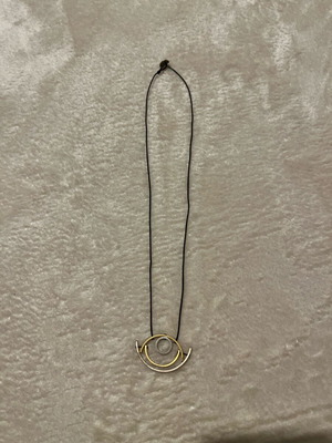 Necklace like new, gold and silver colors