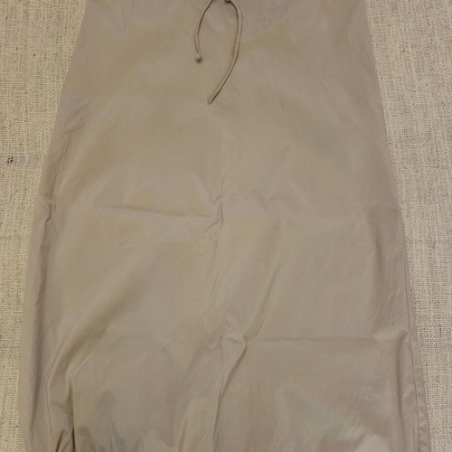 Skirt French Connection beige size S like new, below knee